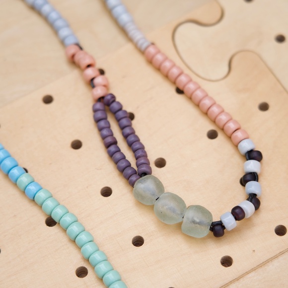 An Astrid Endeavor Handmade Leather Strand Glass Beaded Necklaces Set Of 4 - Picture 8 of 12